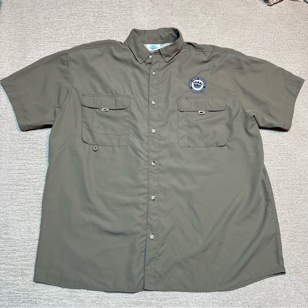 Great Smoky Mountains Park Vented Fishing Button Short Sleeve Shirt Men’s Sz.XXL